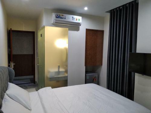 Peace Hotel