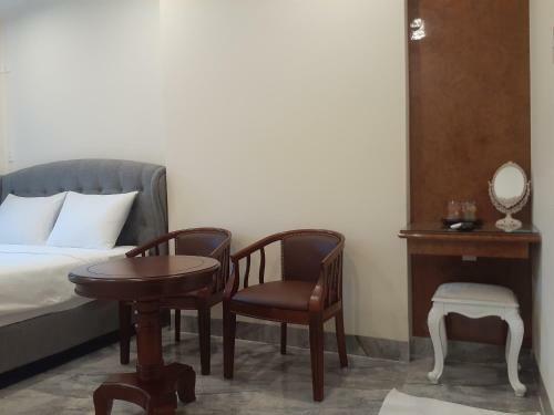 Peace Hotel