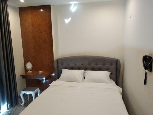 Peace Hotel