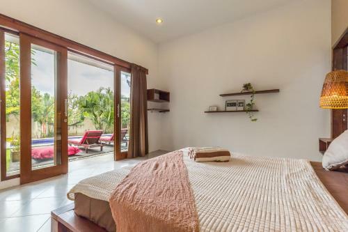 Charming Ricefield View 3 Bedrooms Villa