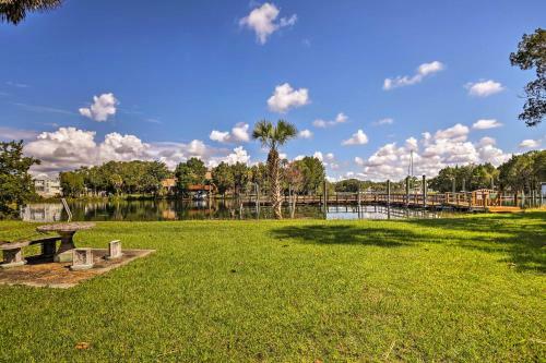 Evolve Crystal River Home With Dock 7 Mi To Gulf