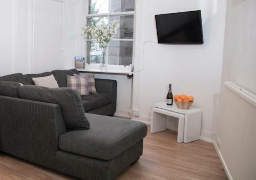 Edinburgh, Stockbridge Apartment