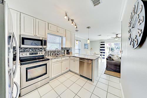 Rolling Tide Villas