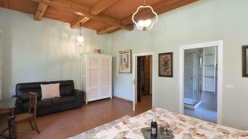 Villa Montelucci 10