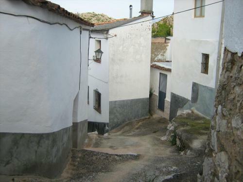 Enchanting 2-bed Village House In Montejaque Wifi