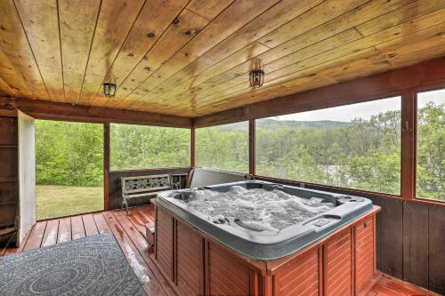 Supreme Family Getaway In The White Mountains!