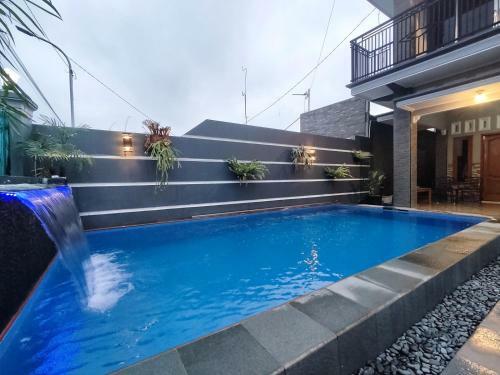 Villa Indika Private Pool Kota Batu