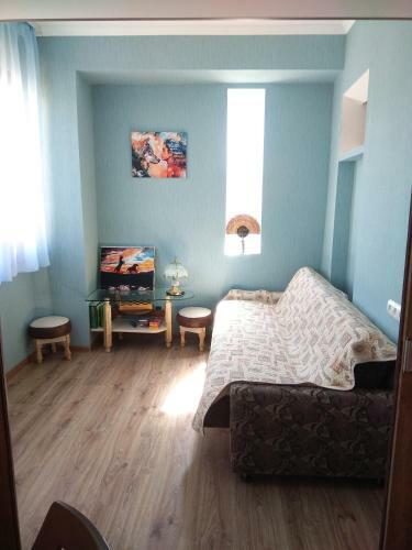 Sunny Aura Apartment
