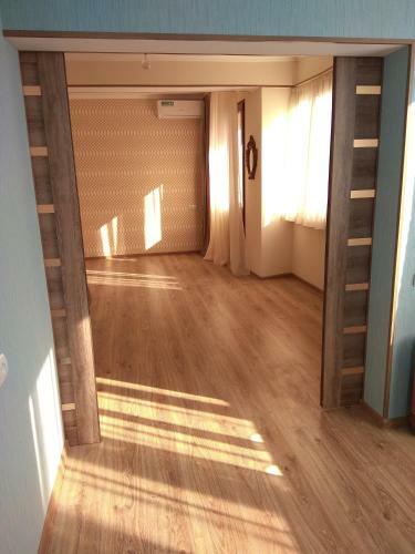 Sunny Aura Apartment