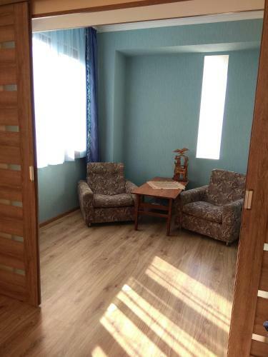 Sunny Aura Apartment