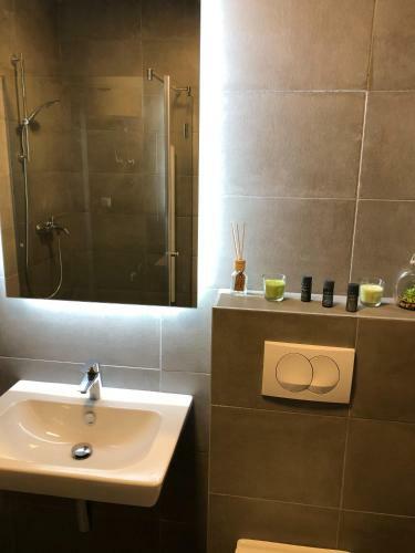 Brand New Modern Studio Apartment