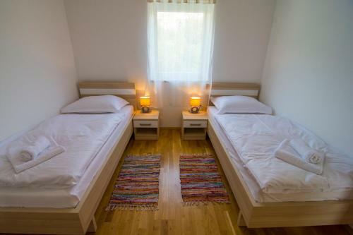 Villa Nikola - Big Terrace Apartments