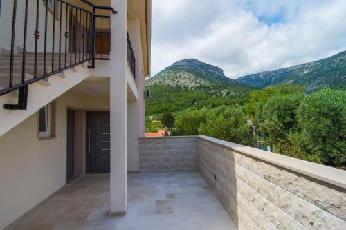 Villa Nikola - Big Terrace Apartments
