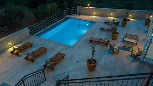 Villa Nikola - Big Terrace Apartments