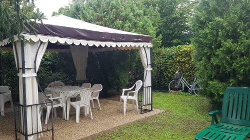 Apartamento Szenczi Vend�gh�z