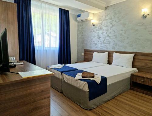 Hostal Nobi Guest House