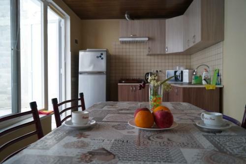 Hostal Nobi Guest House