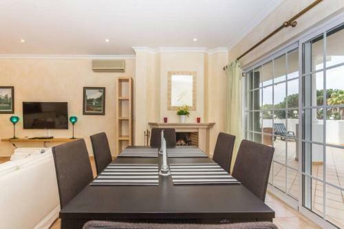 T2 Tennis Apartment