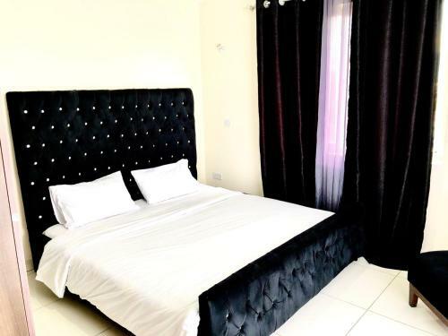 S-luxe Apartments