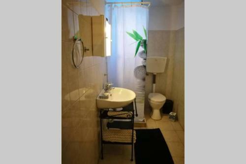 Villa Lodras' House, Genuine Santorini Experience