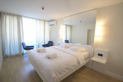 Apartamento Orbi City By Picnic