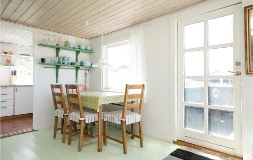 Holiday Home Kystrenden