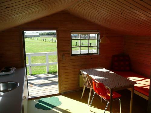 L�nstrup Camping Cottages & Rooms