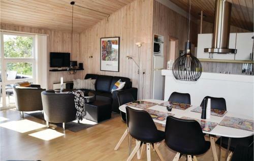 Holiday Home Martsvej