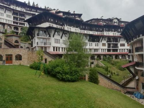Harmony, Grand Monastery Aparthotel