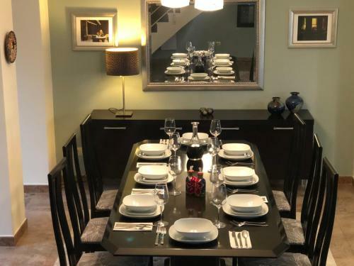 Stunning Family Friendly Villa In Monte Mayor