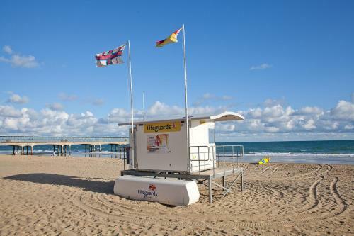 A Cozy House To Stay In Sunny Bournemouth