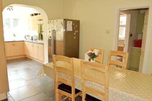 A Cozy House To Stay In Sunny Bournemouth