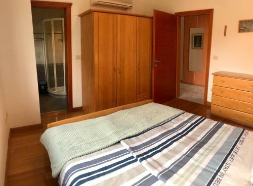 Todor Seaside Apartments
