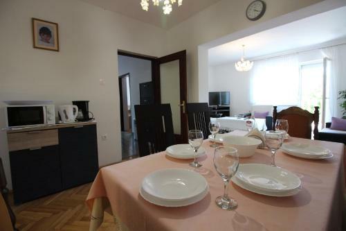 Kety Beautiful Apartment 100 Meters To The Beach