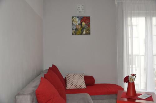 Apartment Red