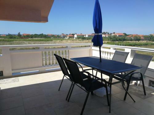 Villa Flora Maris Apartments