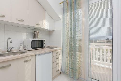 Villa Flora Maris Apartments
