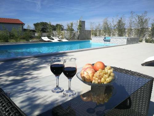 Villa Flora Maris Apartments