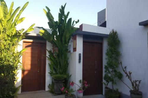 Hotel Oyo 90858 Mai Mena Canggu