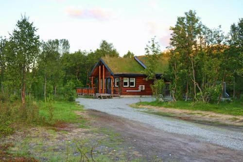 Lodge Cabin By The River