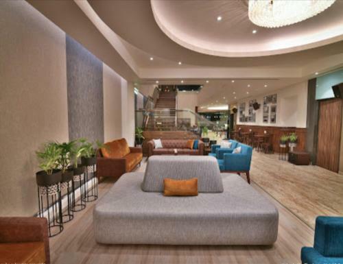 The Avatar Hotel & Convention