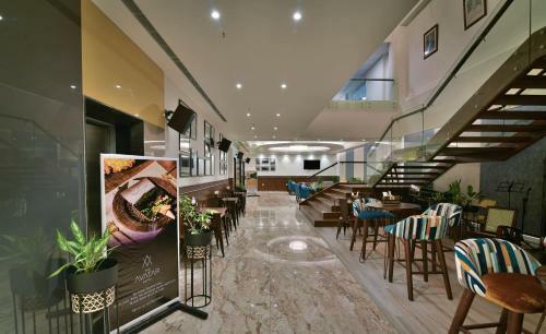 The Avatar Hotel & Convention