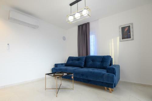 Luxury Apartments Leonika