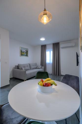 Luxury Apartments Leonika