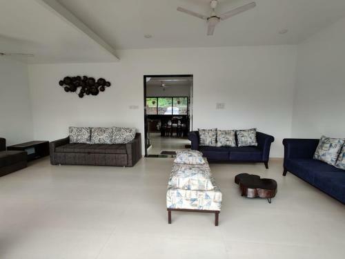Villa Mansha