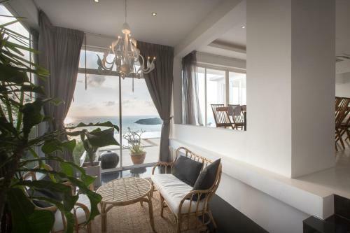 Villa Thalassa Absolute Sunrise Seaview