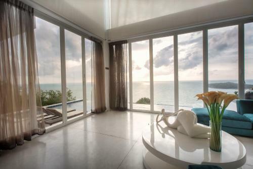 Villa Thalassa Absolute Sunrise Seaview