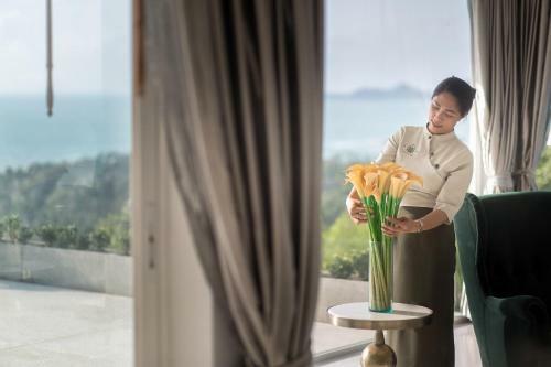 Villa Thalassa Absolute Sunrise Seaview