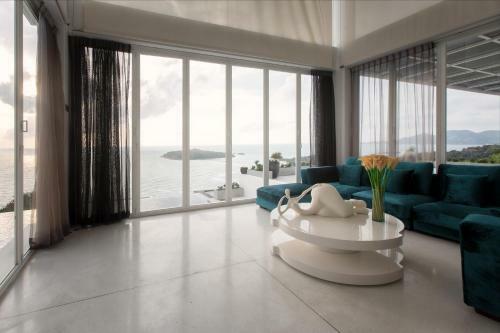 Villa Thalassa Absolute Sunrise Seaview