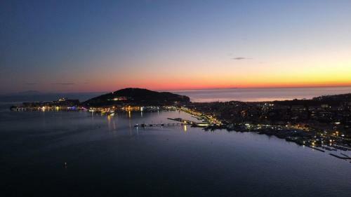 Brezza Di Mare Gaeta B&B